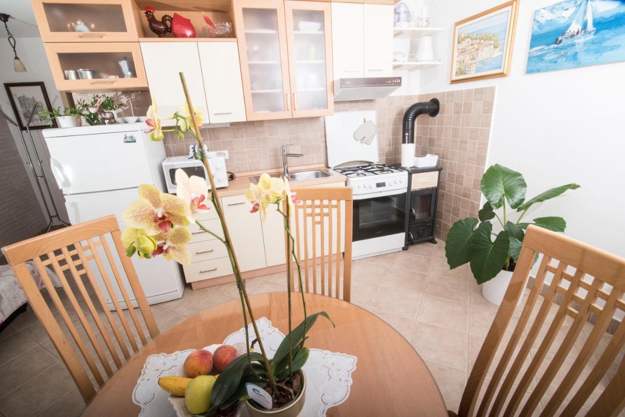 Apartment Alba Medveja Dış mekan fotoğraf